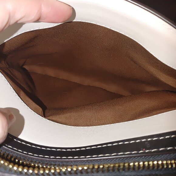 COACH Mini Darcie Like NEW - Picture 7 of 11